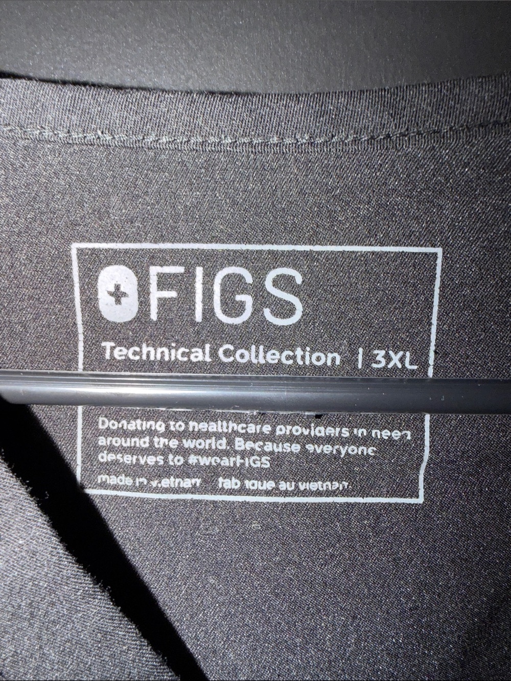 Figs Black V-Neck Short Sleeve Medical Top - Picture 3 of 3